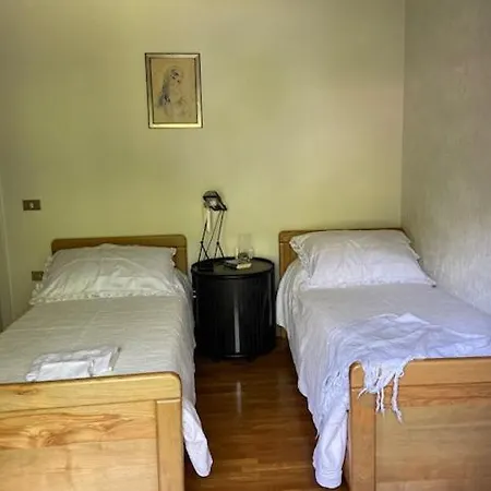 La Casa Di Gino Отель типа 